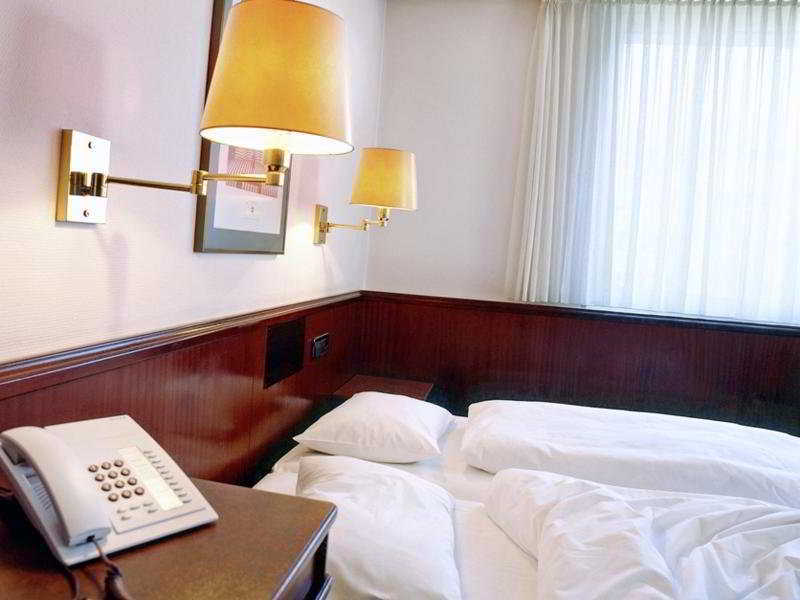 Nunohotel Кьолн Екстериор снимка