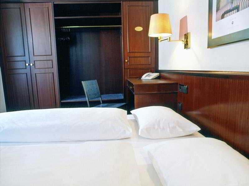 Nunohotel Кьолн Екстериор снимка