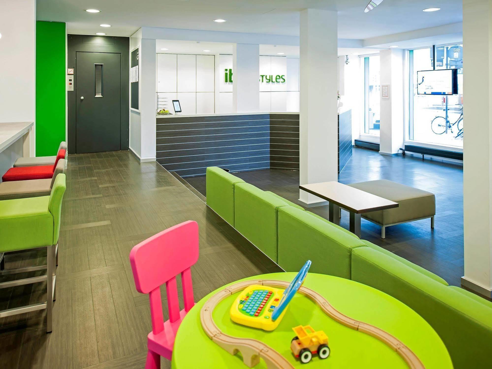Nunohotel Кьолн Екстериор снимка
